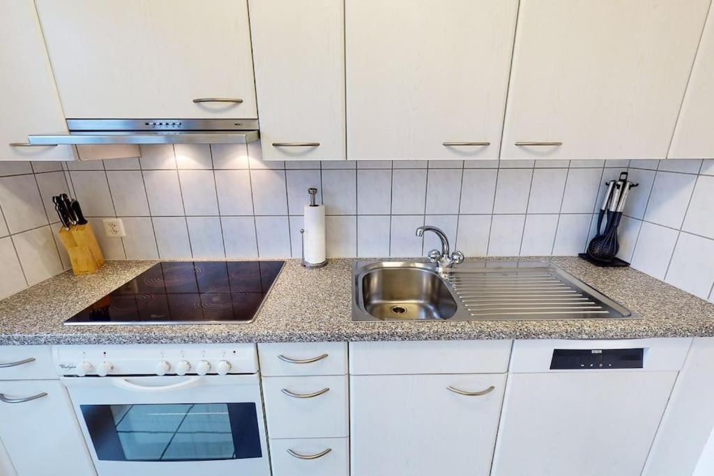 Bright 1 Bedroom Flat In The City Centre Ζυρίχη Εξωτερικό φωτογραφία